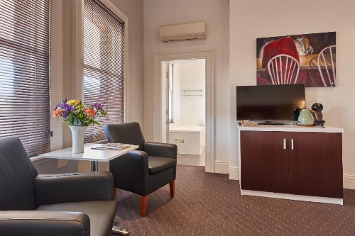 Auldington Hotel image 10